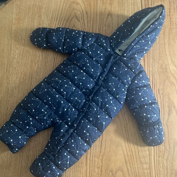 Fleece lined one piece snowsuit - Picture 1 of 2